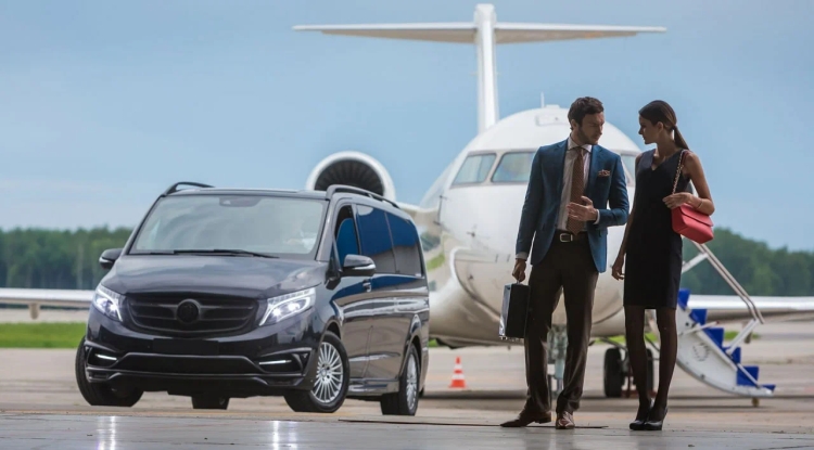 Newark Airport Limo Services: Travel in Comfort and Style
