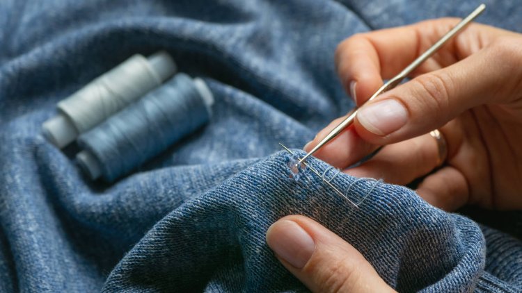 How to Fix a Hole in a Sweater: A Comprehensive Guide