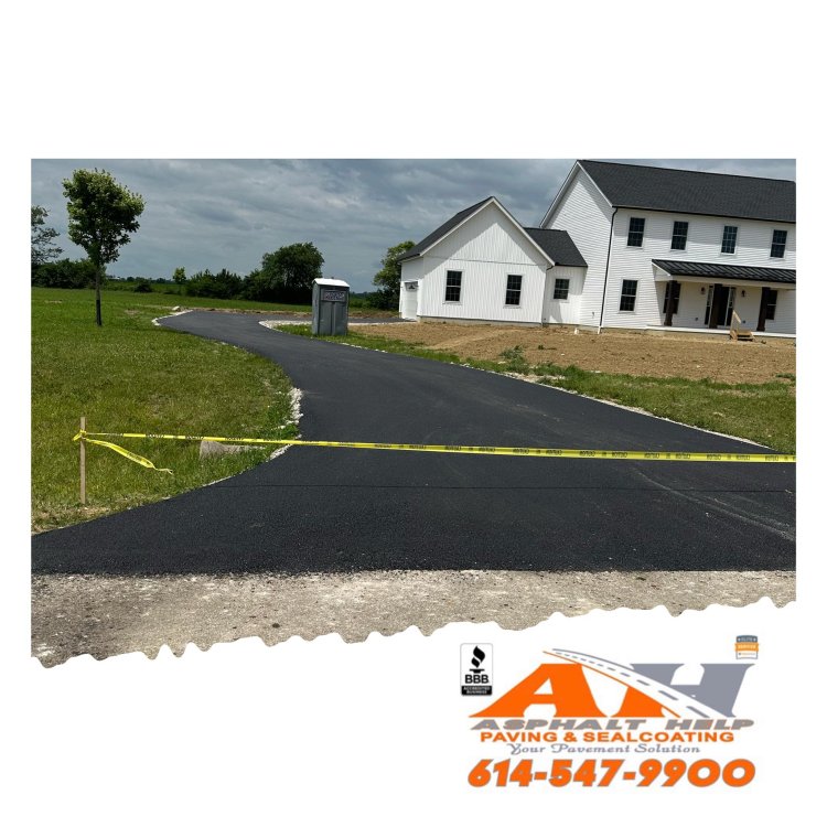 Expert commercial asphalt paving service for durable and reliable service