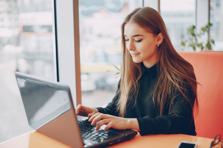 Top 5 Benefits of Engineering Assignment Help for University Students