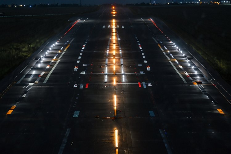 Tips for Managing Runway Lighting Systems