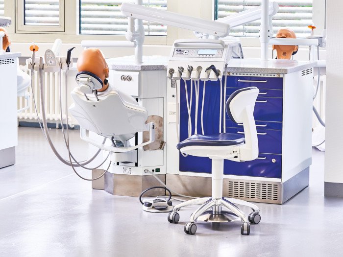 Dental Equipment Training: Mastering the Tools for Effective Dental Care