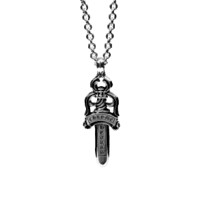 Discover Chrome Heart Necklaces and Key Fashion Items for a Bold Look