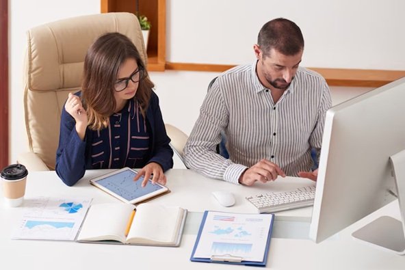 Exploring the Role of Technology in Modern BBA Courses