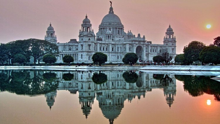 Victoria Memorial Kolkata – A Timeless Icon of Royal Grandeur and Colonial Legacy