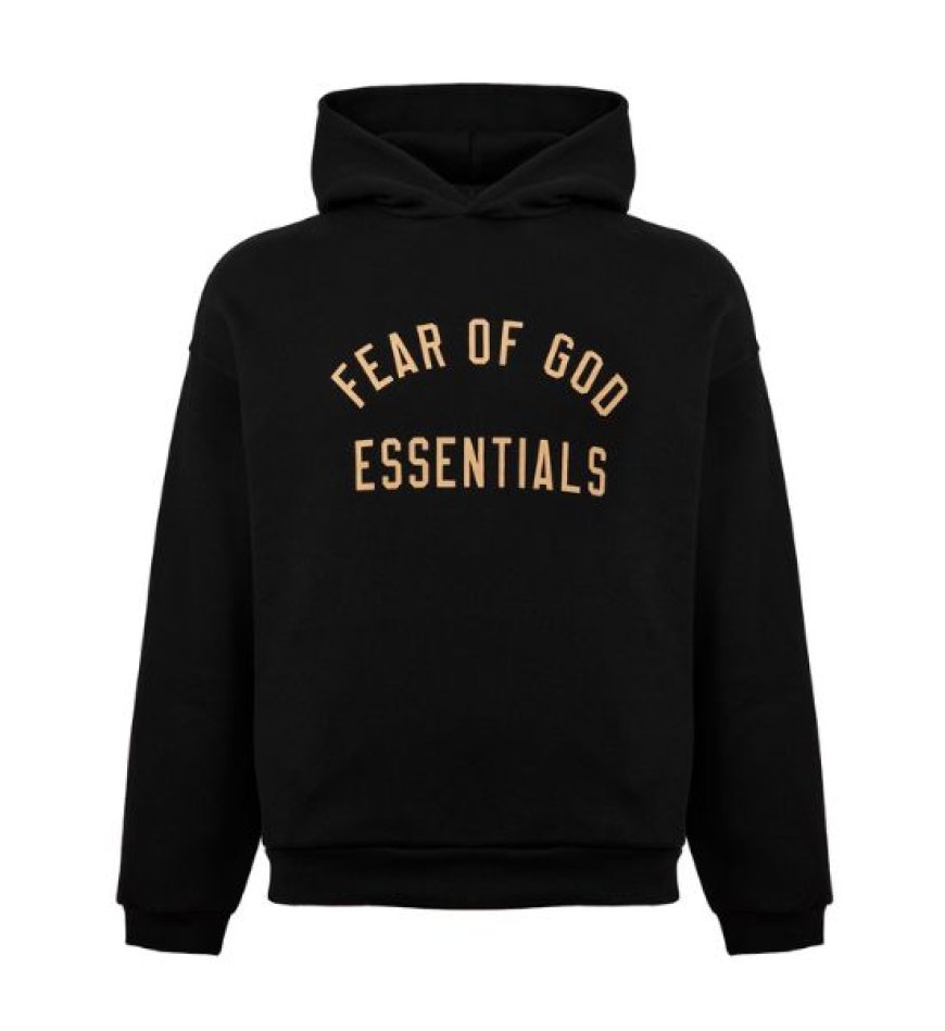 Trending Essentials That Blend Comfort With Modern Edge