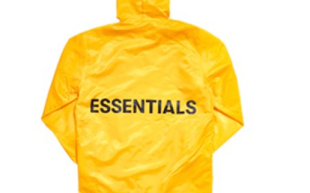Essentials Hoodie for Men – Cozy, Stylish, and Always On Trend