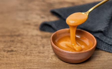 It Starts with the Jar: A Straight-Talking Guide to Medicinal Honey That Works