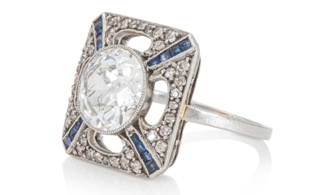 Antique Engagement Rings That Never Go Out of Style