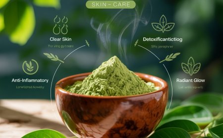 5 Powerful Benefits of Moringa Leaf Powder for Acne & Skin Detox