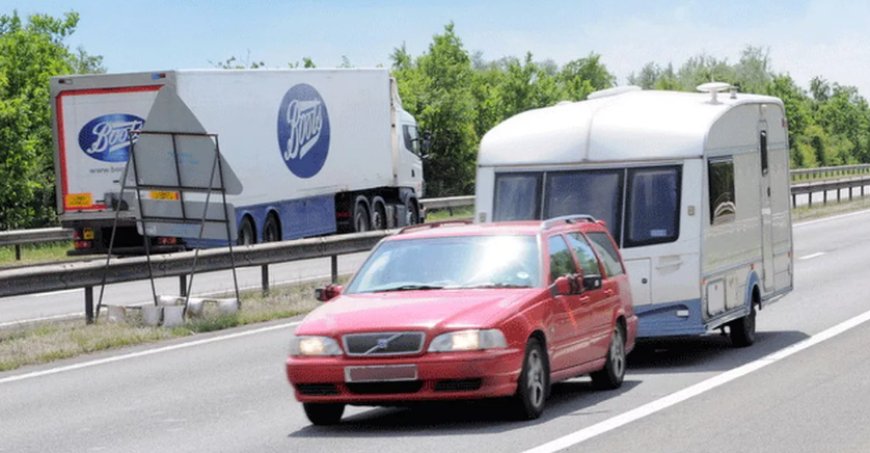 What’s the Speed Limit for a Car Towing a Trailer on a Motorway?