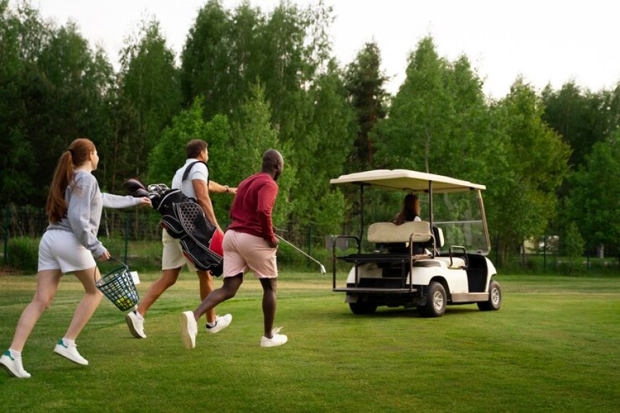 Top Features to Look for in a 6-Seater Golf Cart Like the Evolution Forester 6 Plus
