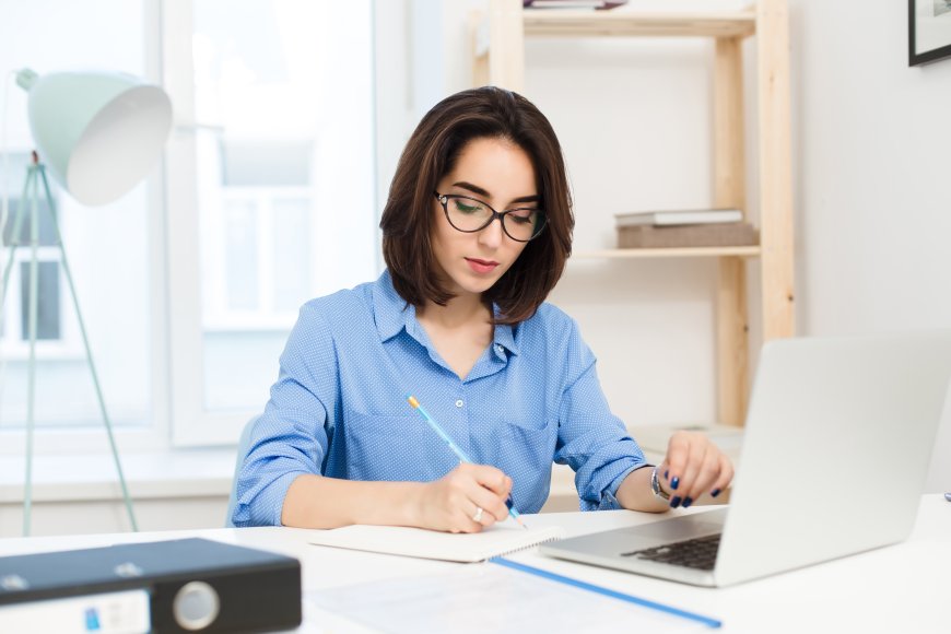 Your Smart Academic Writing Assistant