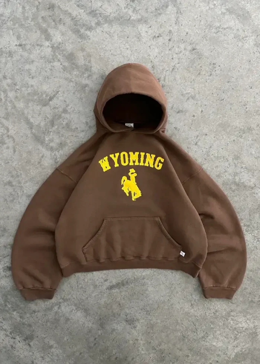 Akimbo: Streetwear’s Bold New Voice with the Akimbo Hoodie at Its Core