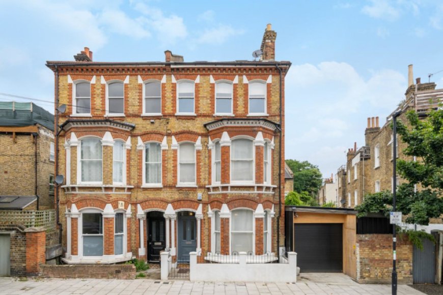 Charming Homes for Sale in Herne Hill