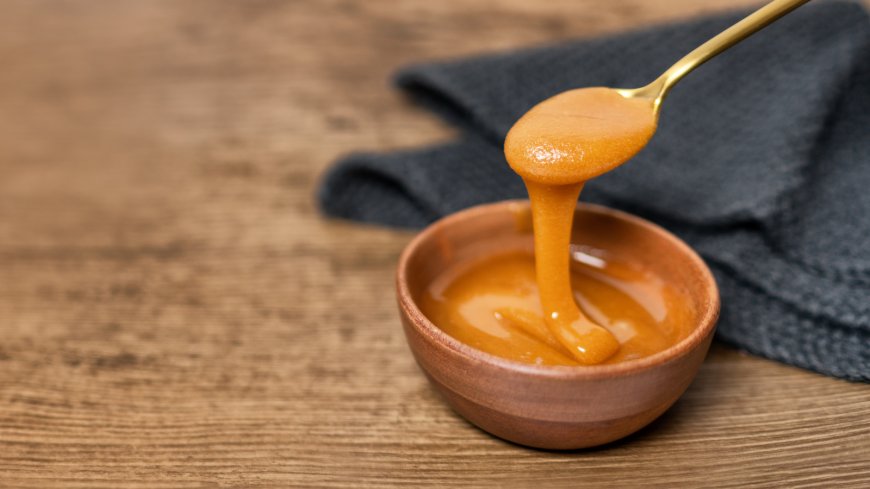 It Starts with the Jar: A Straight-Talking Guide to Medicinal Honey That Works