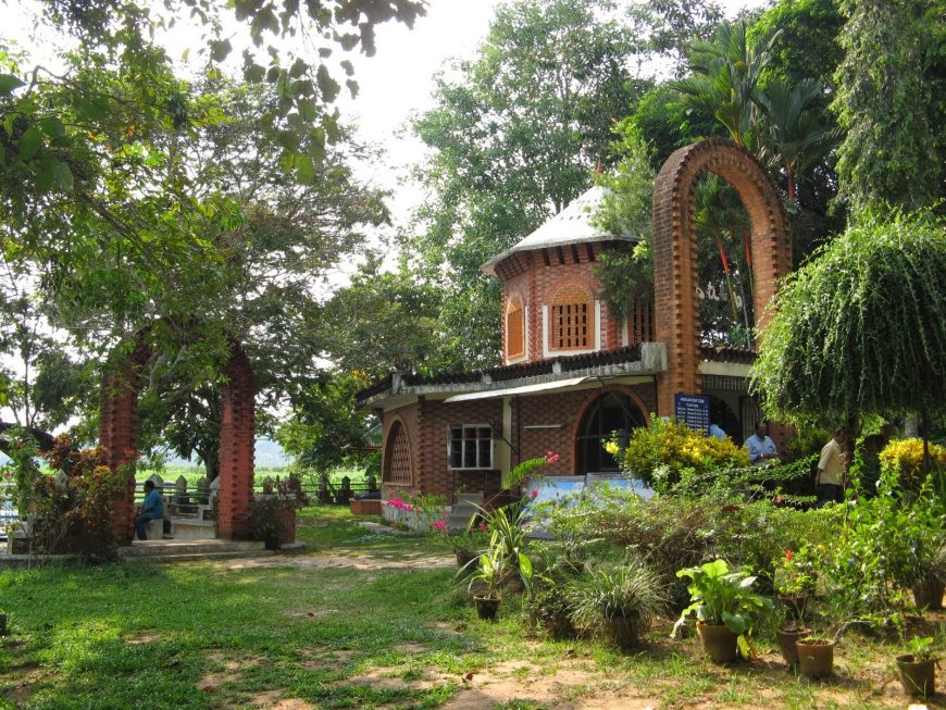 Explore the Beauty of Kerala with Top Kerala Tour Packages
