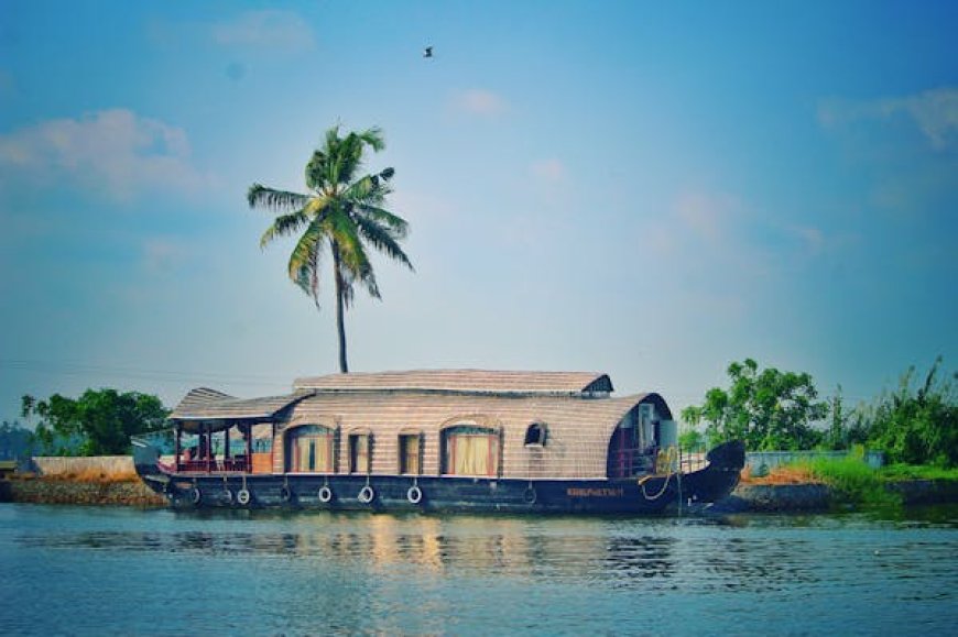 Kerala Tour Packages under 10000: Explore God's Own Country Affordably