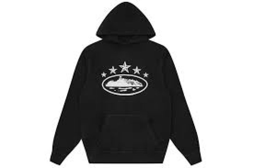 Corteiz Hoodie – Act Fast, Stay Warm